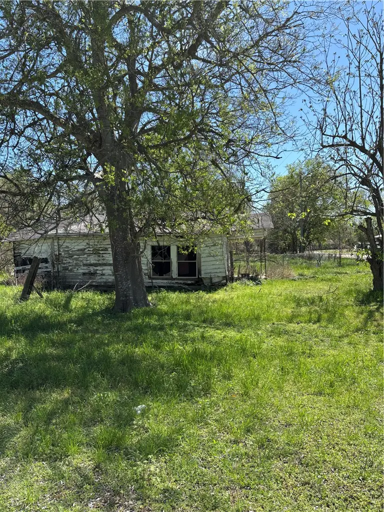 206 Cedar N, Calvert, TX 77837 - #2
