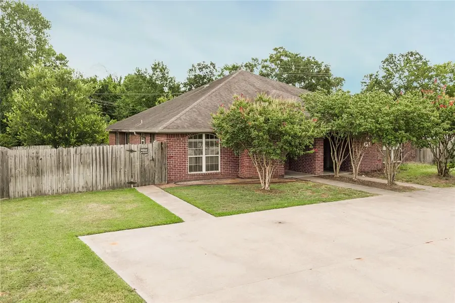 1425 Western Oaks Court, Bryan, TX 77807 - #3