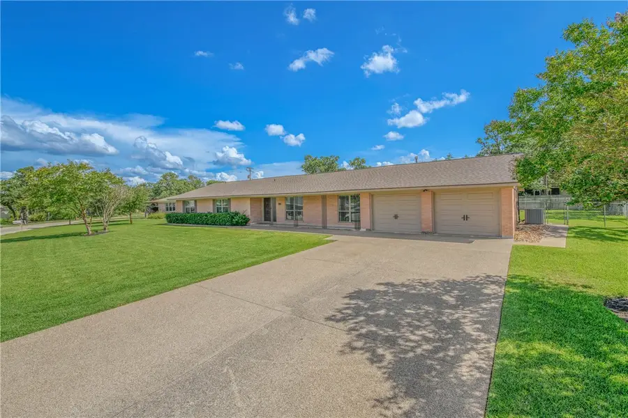 2308 Morningside Drive, Bryan, TX 77802 - #2