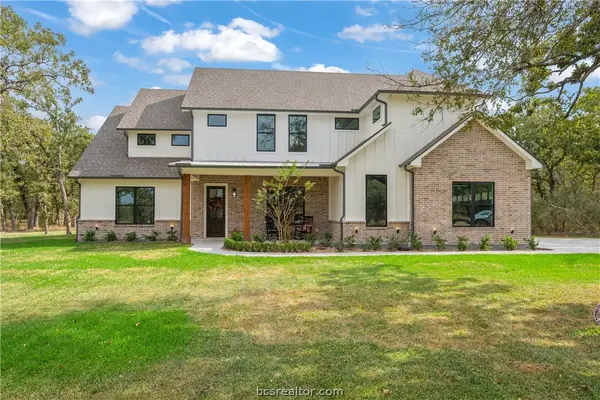 5529 Woodland Park Drive, College Station, TX 77845