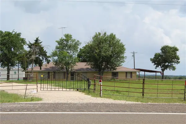 8420 State Highway 21 E, Caldwell, TX 77836