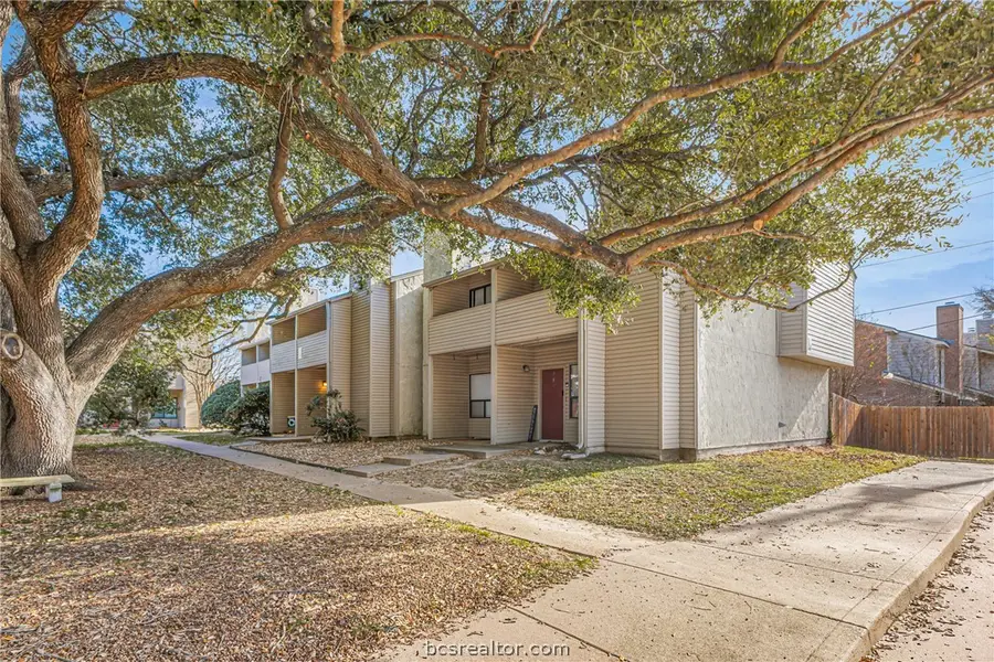 1902 Dartmouth Street #L4, College Station, TX 77840 - #2