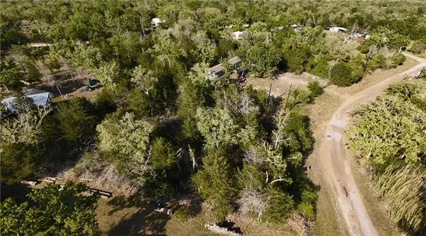 335 Boysenberry Road, Somerville, TX 77879