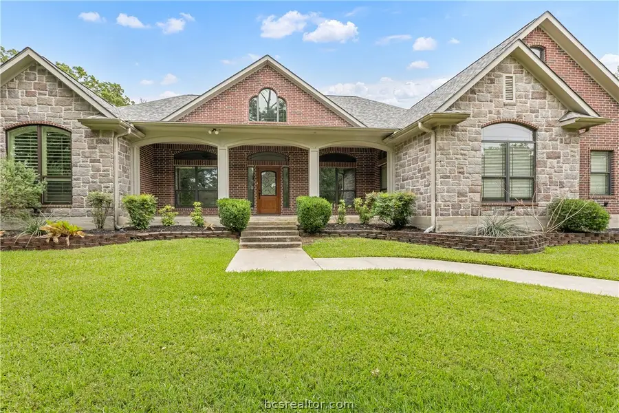 3926 Austins Estates Drive, Bryan, TX 77808 - #2