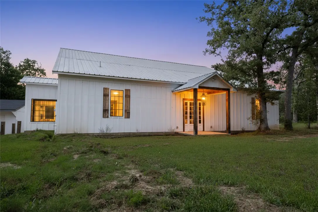 306 Tanglewood Lane, Somerville, TX 77879 - #1