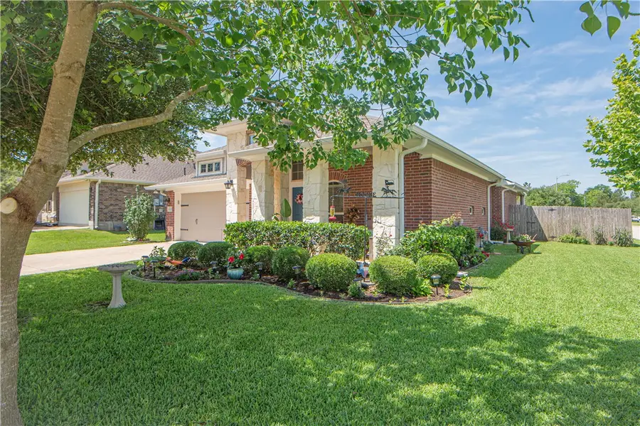 2200 Infield Court, Brenham, TX 77833 - #2