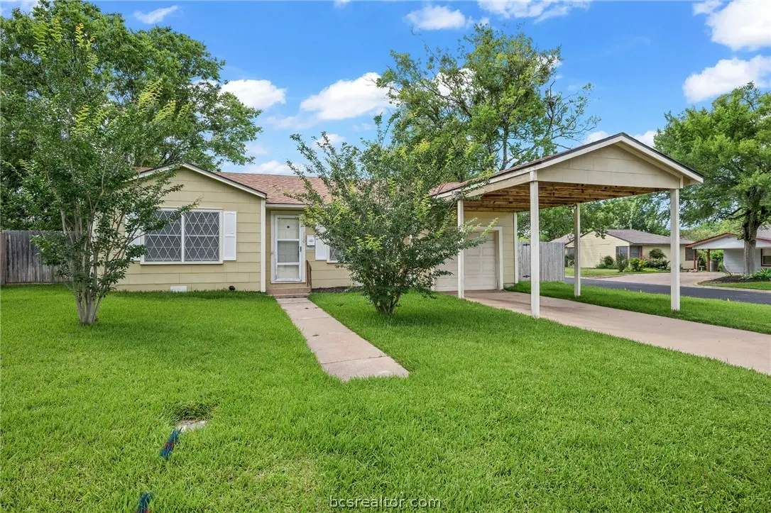 110 N Gordon Street, Bryan, TX 77802 - #1