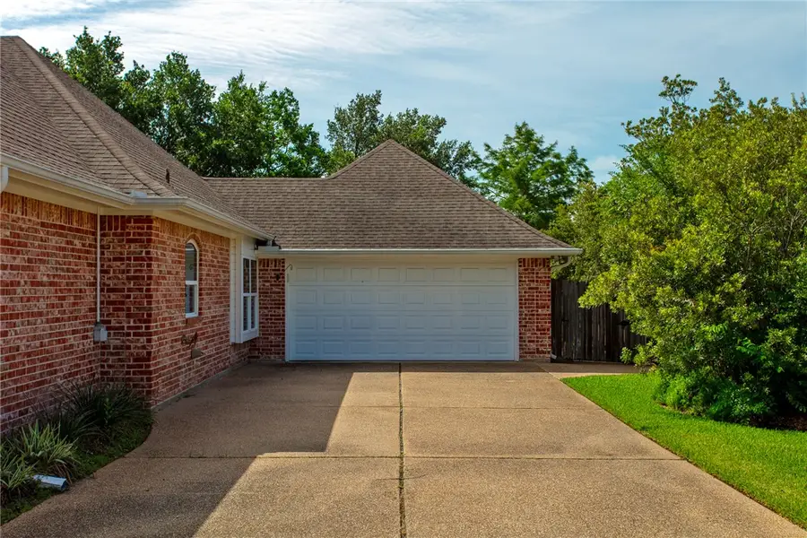 708 Putter Court, College Station, TX 77845 - #2