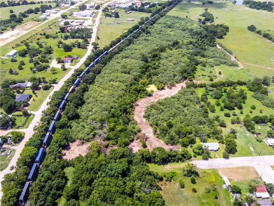 28.179 Acres W Cuero, Giddings, TX 78942 - #3