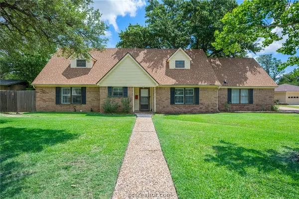 2505 Willow Bend Drive, Bryan, TX 77802