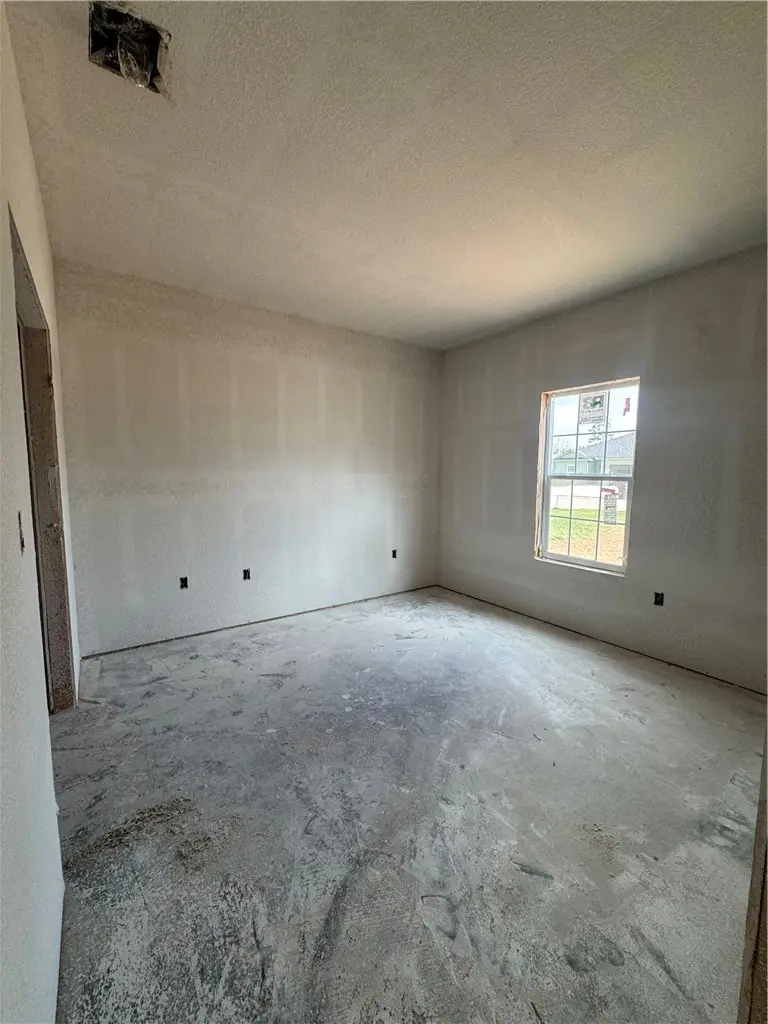 408 Wrangler Street N, Franklin, TX 77856 - #3