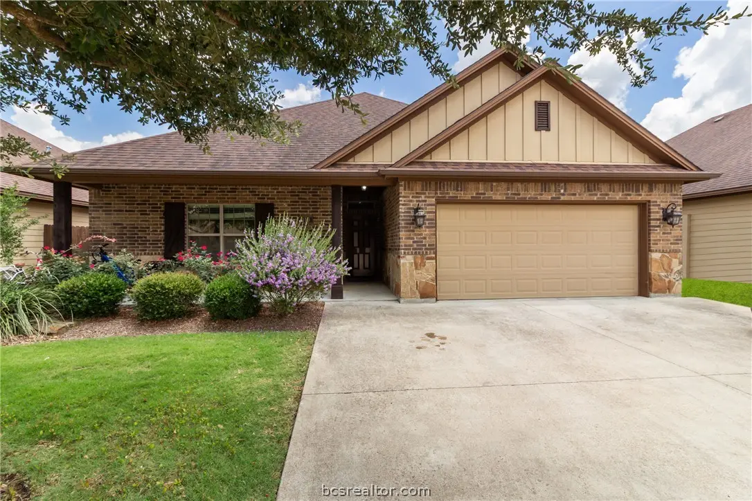 417, 419, 421 & 3009 Hayes & Papa Bear, College Station, TX 77845 - #1