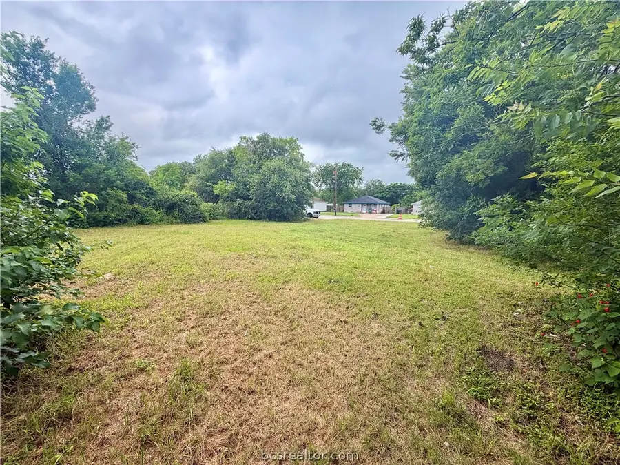 901 E Martin Luther King Jr Street, Bryan, TX 77803 - #2
