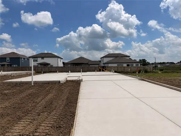 10613 Knox Landing Drive, Bryan, TX 77845