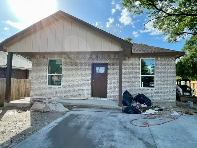 1210 E Martin Luther King Jr Street, Bryan, TX 77803 - #2