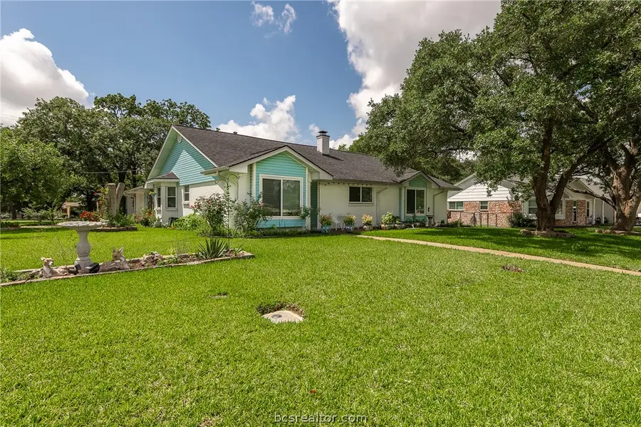 3801 Oak Hill Drive, Bryan, TX 77802 - #2