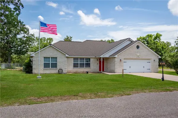 148 Fairway Circle, Hilltop Lakes, TX 77871
