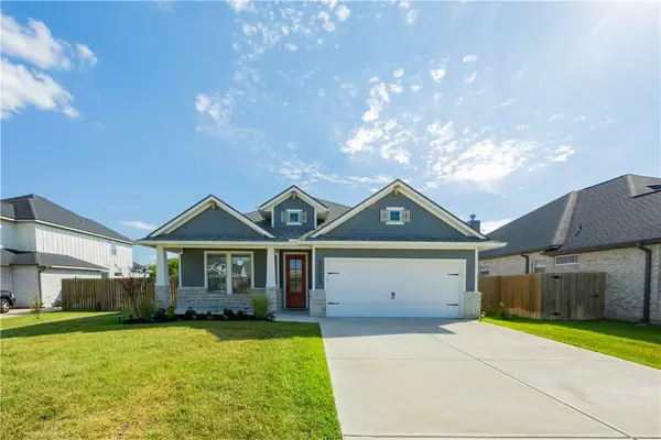 3505 Chantilly Path, Bryan, TX 77808