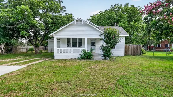 205 S Banks Street, Caldwell, TX 77836
