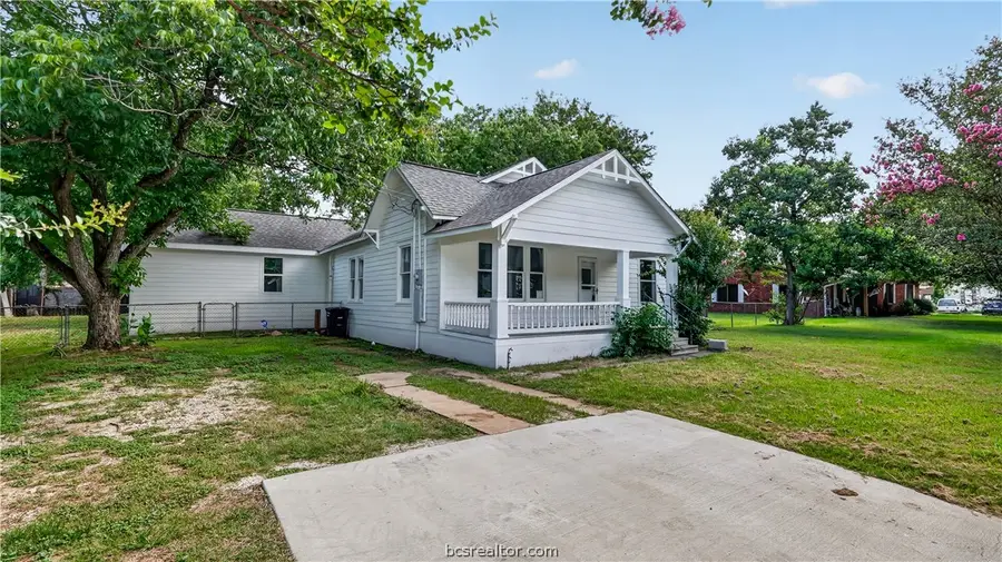 205 S Banks Street, Caldwell, TX 77836 - #2