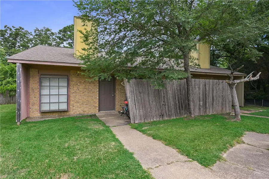 2800, 1001, 1003, 1005 Forest Bend Drive, Bryan, TX 77801 - #2