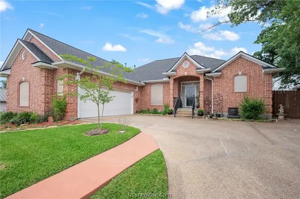 308 Stoney Hills Court, College Station, TX 77845