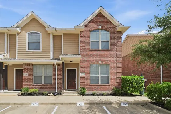 1000 Spring Loop #1701, College Station, TX 77840