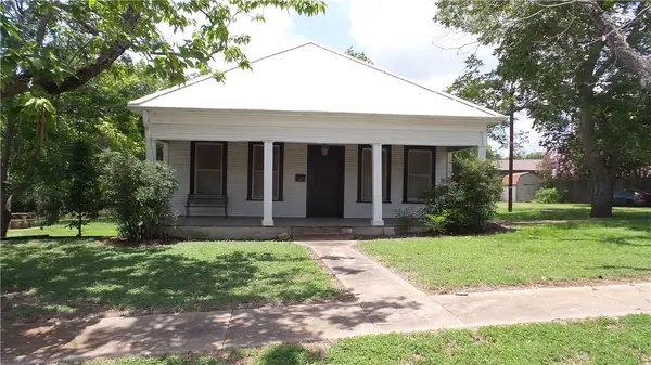 400 S Main Street, Caldwell, TX 77836