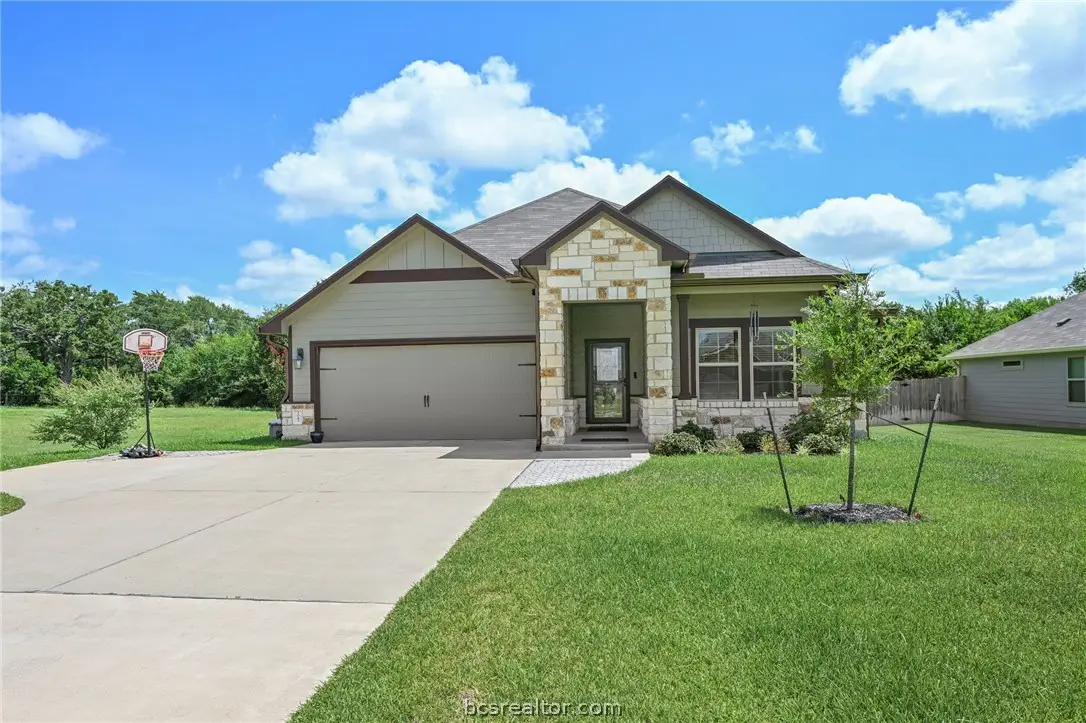 2042 Rock Ridge Avenue, Bryan, TX 77807 - #1