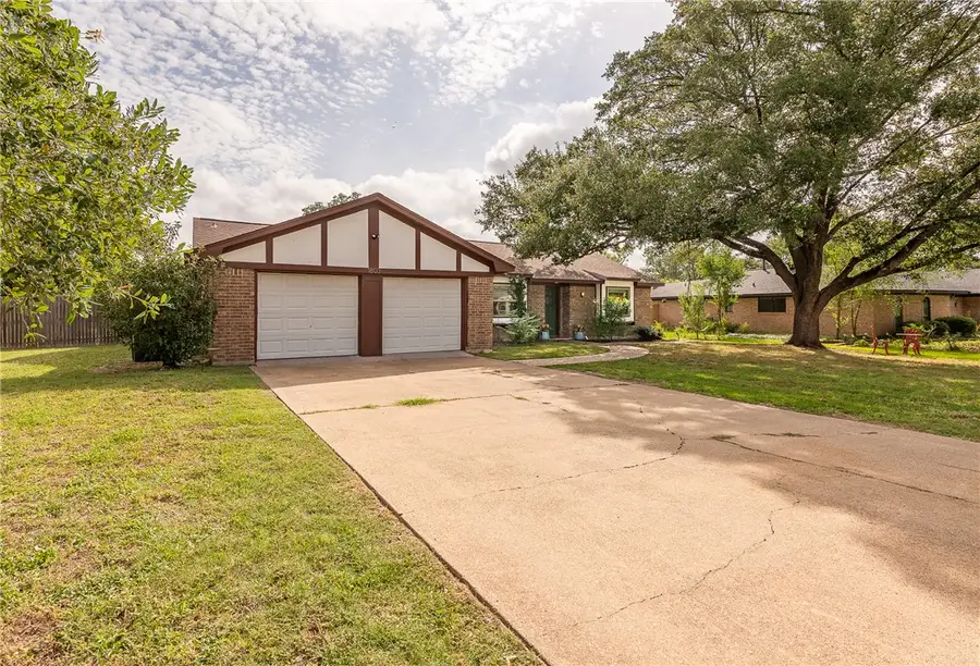 1803 Southwood Drive, College Station, TX 77840 - #2