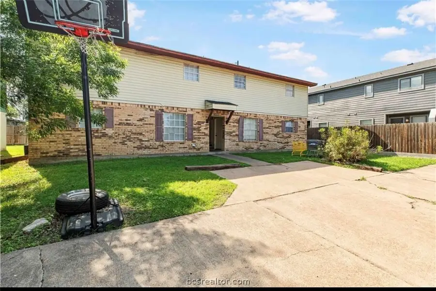 2400 Jaguar Drive, Bryan, TX 77807 - #3