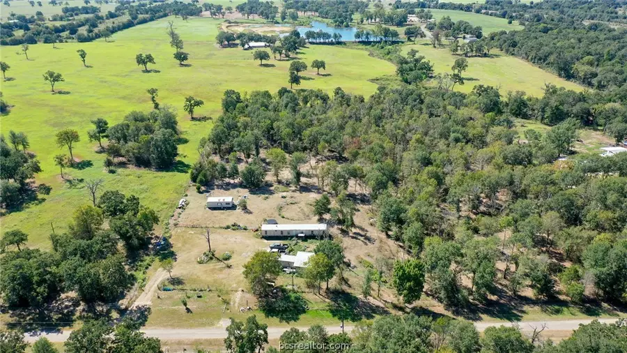 9486 Puddin Lane, Madisonville, TX 77864 - #2