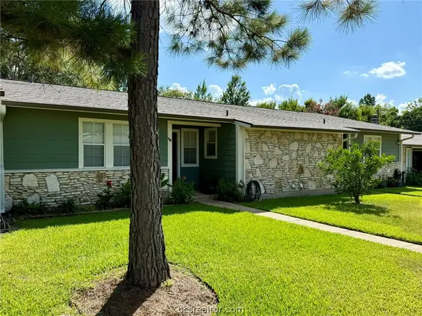 2800 Longmire Drive #19, College Station, TX 77845
