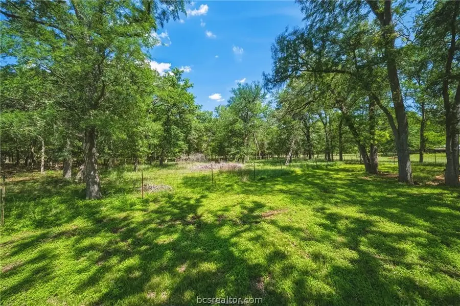5950 Old Spanish Trail, Bryan, TX 77807 - #2