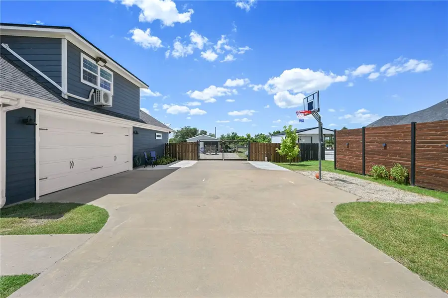 831 Mimosa Lane, Franklin, TX 77856 - #3