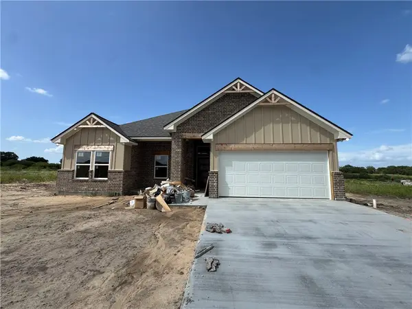 2902 Orion Court, Bryan, TX 77808