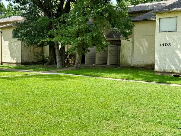 4403 Carter Creek Parkway #5, Bryan, TX 77802