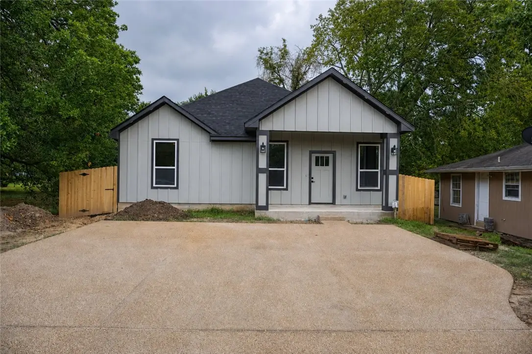 911 Harlem Lane, Bryan, TX 77803 - #1