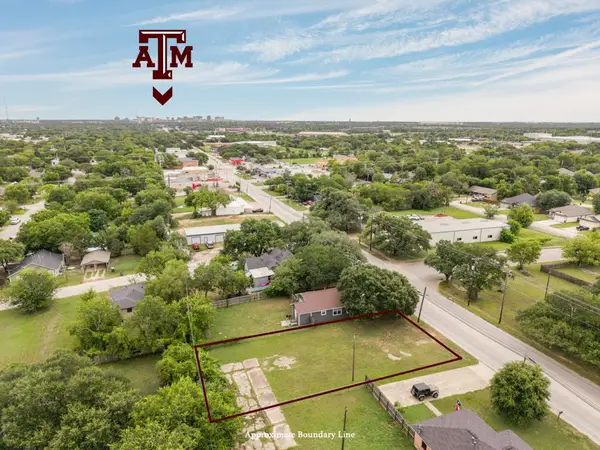 1809 S College Avenue, Bryan, TX 77801