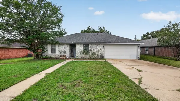 2402 Westwood Main Drive, Bryan, TX 77807