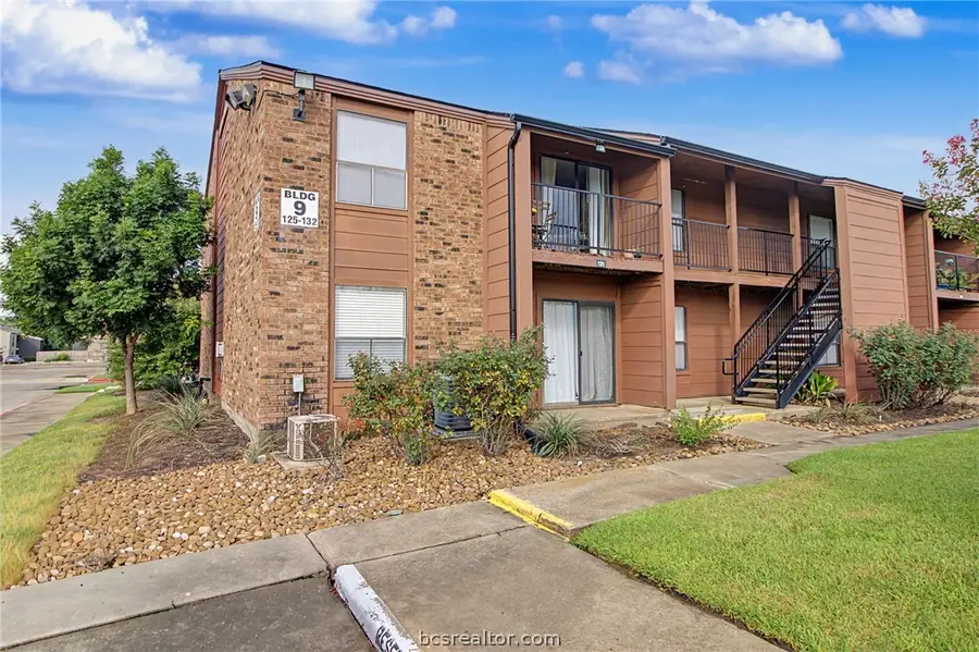 904 University Oaks #132, College Station, TX 77840 - #2