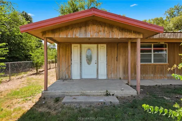 8032 E Fm 979, Franklin, TX 77856