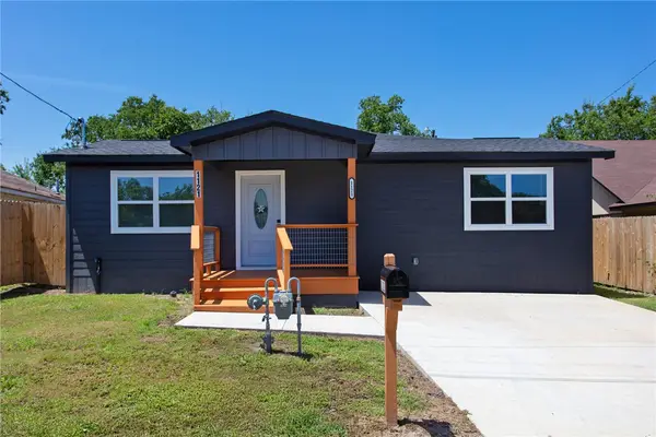 1121 Lowery Street, Bryan, TX 77803