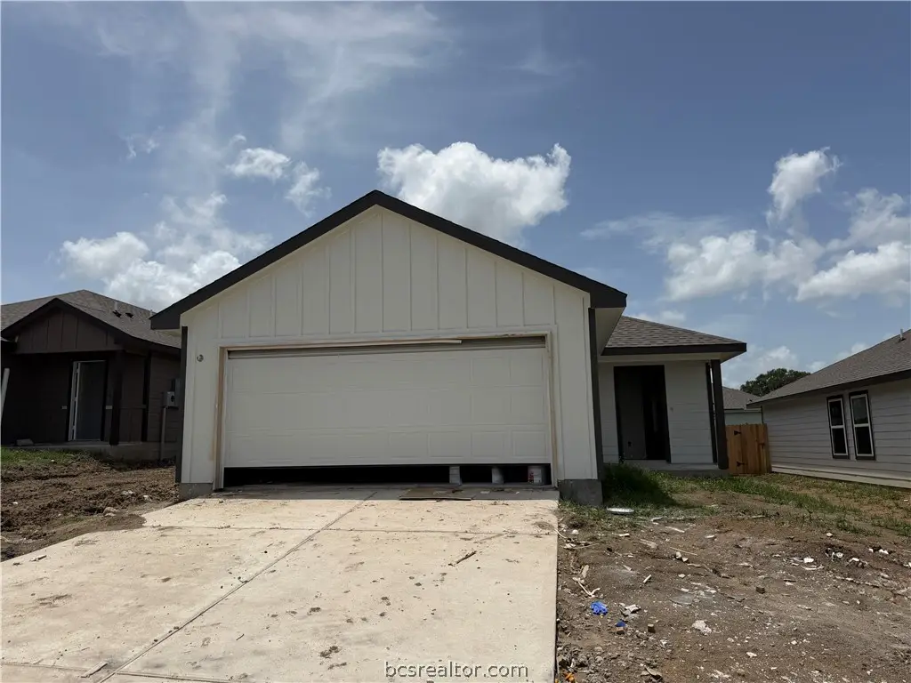 1241 Hickory Grove Street, Brenham, TX 77833 - #1