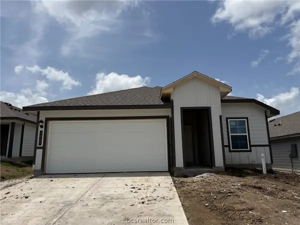 1245 Hickory Grove Street, Brenham, TX 77833