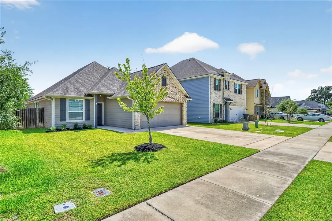 2123 Mountain Wind Loop, Bryan, TX 77807 - #1