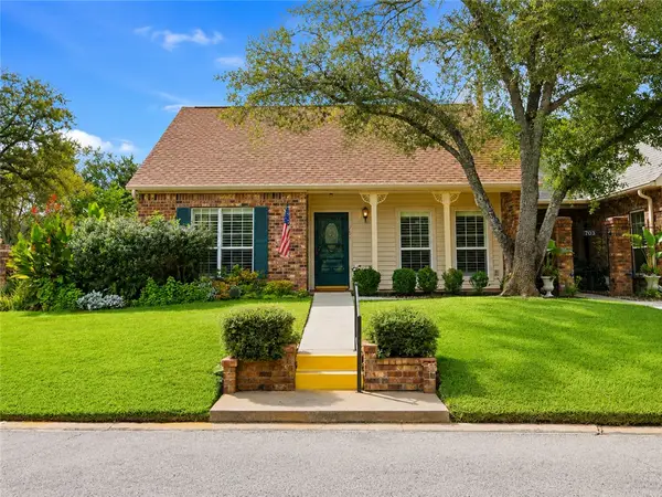 701 Walker Street, Bryan, TX 77802
