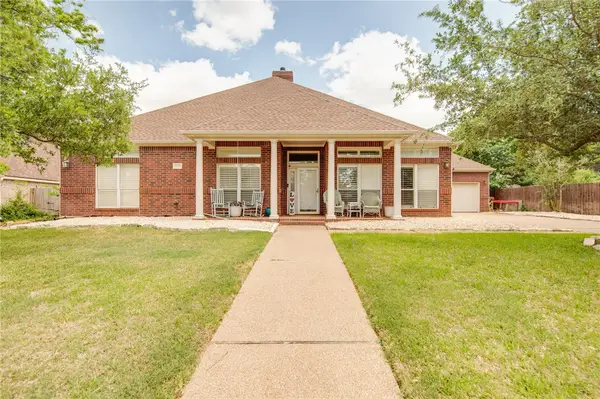 8307 Shadow Oaks, College Station, TX 77845