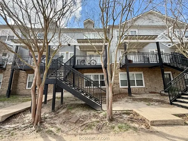 1725 Harvey Mitchell Parkway S #628, College Station, TX 77840
