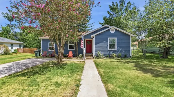 907 North Avenue, Bryan, TX 77802